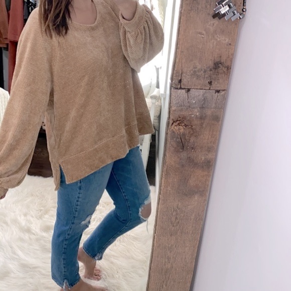 Time and soft tan sweater size XLarge - Picture 2 of 5